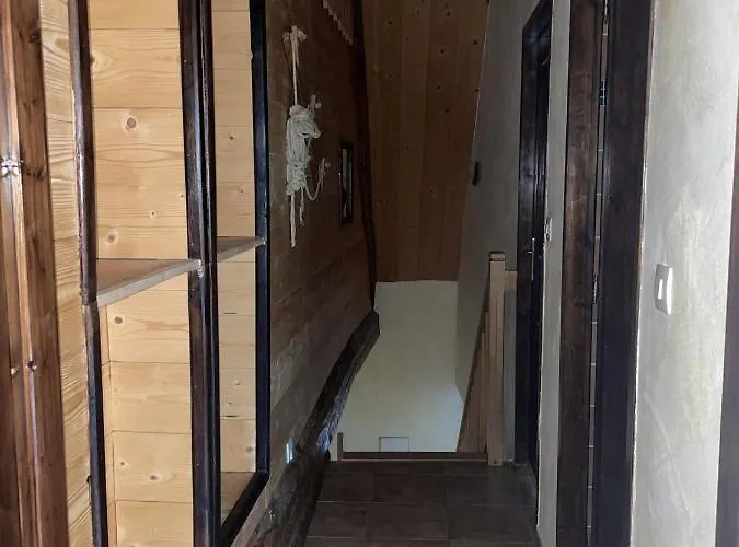 Deux appartements 8 personne à 200 mètres des remontées mécaniques au centre du village