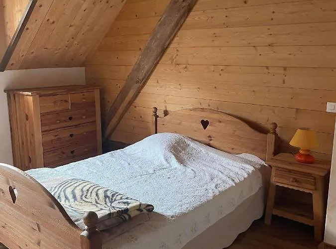 Deux Appartements Individuels De 8 Personne A 200 Metres Des Remontees Mecaniques Au Centre Du Village
