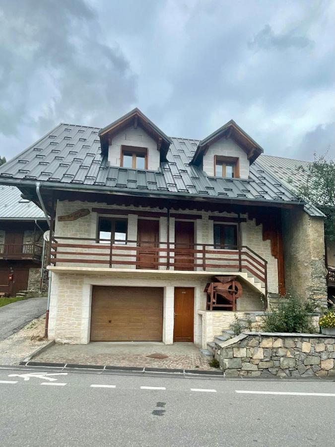 Deux Appartements: Village Center Holiday home Saint-Sorlin-d'Arves